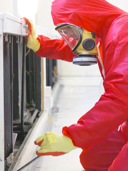 decontamination cleaning services